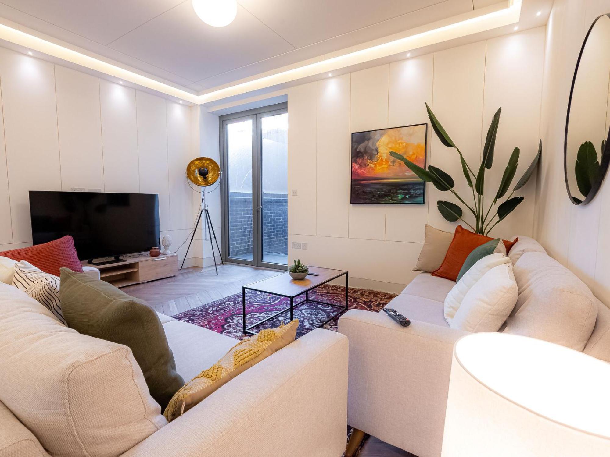 Modern Deluxe Five Bedroom House Near Chalk Farm Station By Belvilla London Bagian luar foto