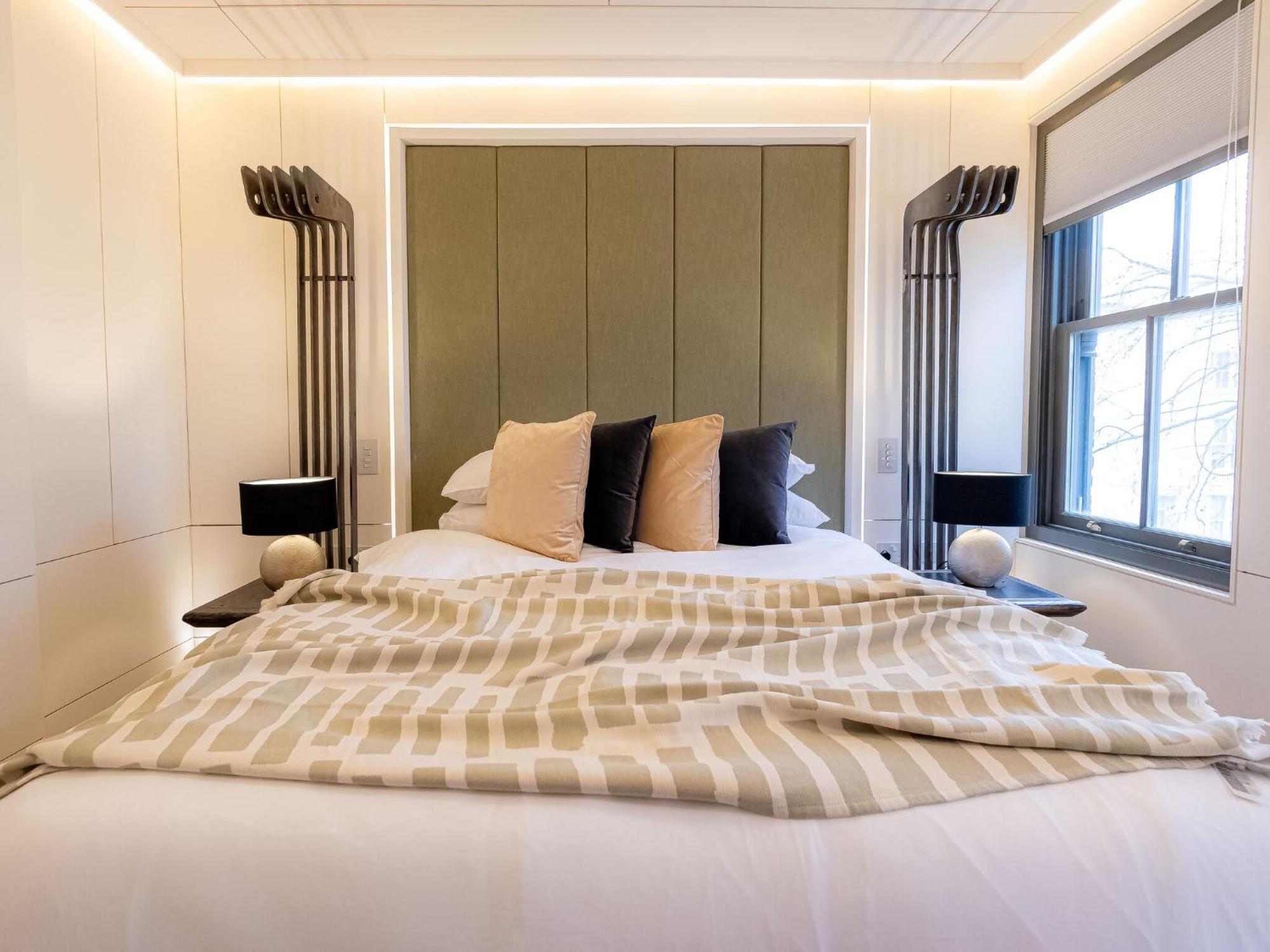 Modern Deluxe Five Bedroom House Near Chalk Farm Station By Belvilla London Bagian luar foto